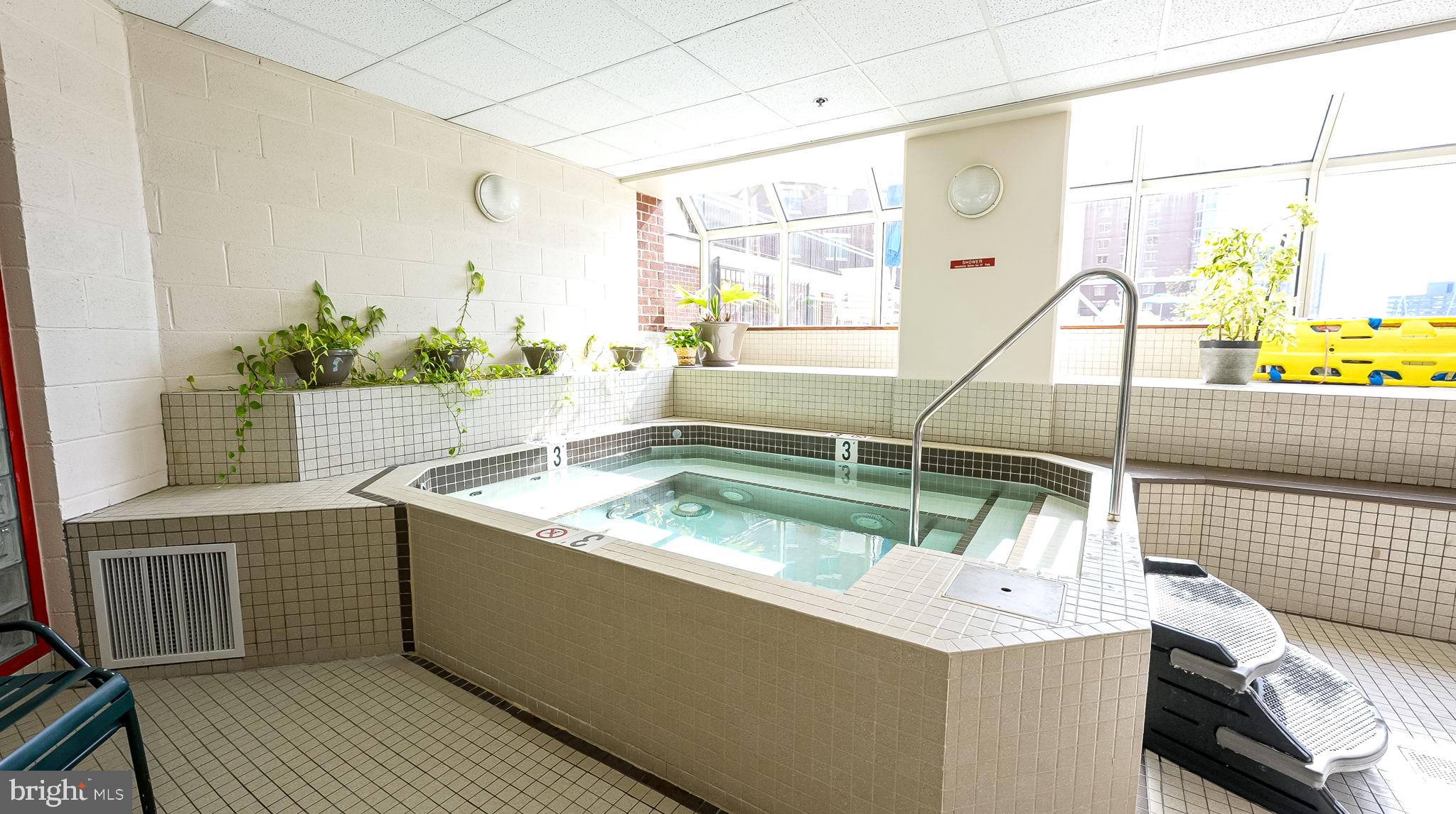 2121 Jamieson AVENUE Unit: 609