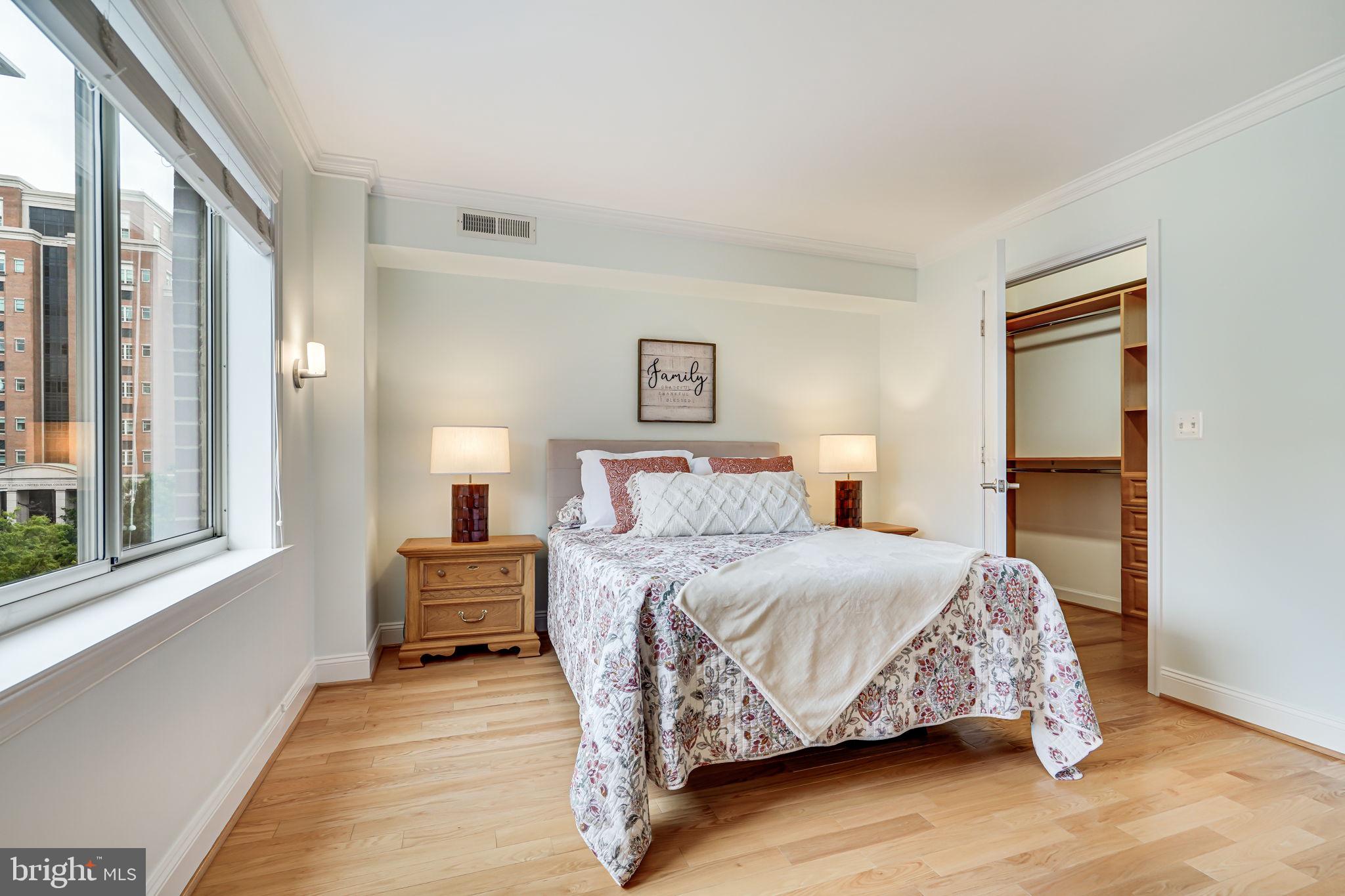 2121 Jamieson AVENUE Unit: 609