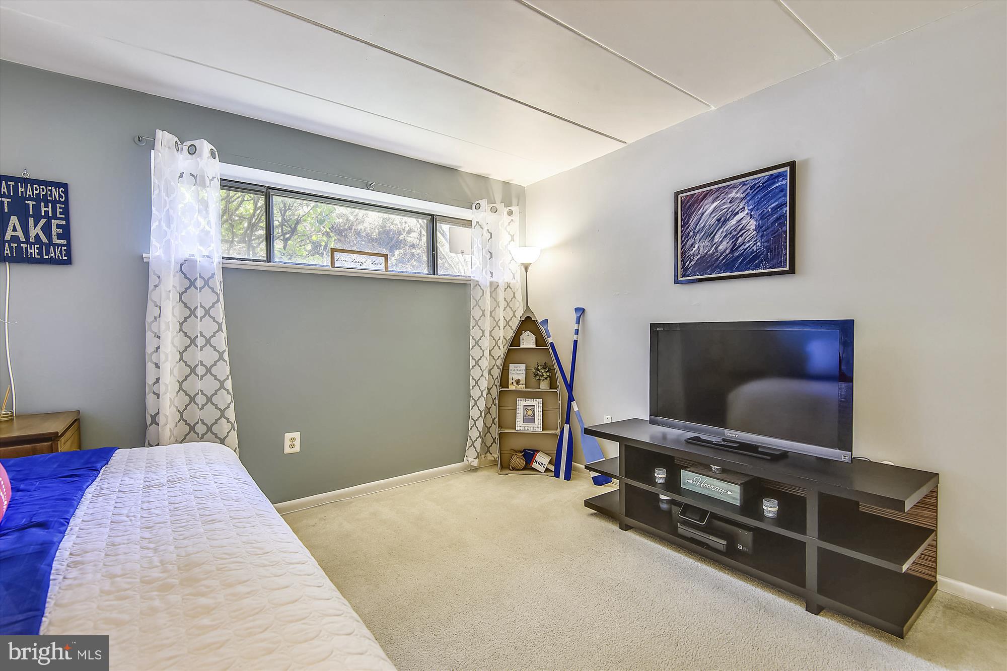 124 Roberts Lane Unit: 100