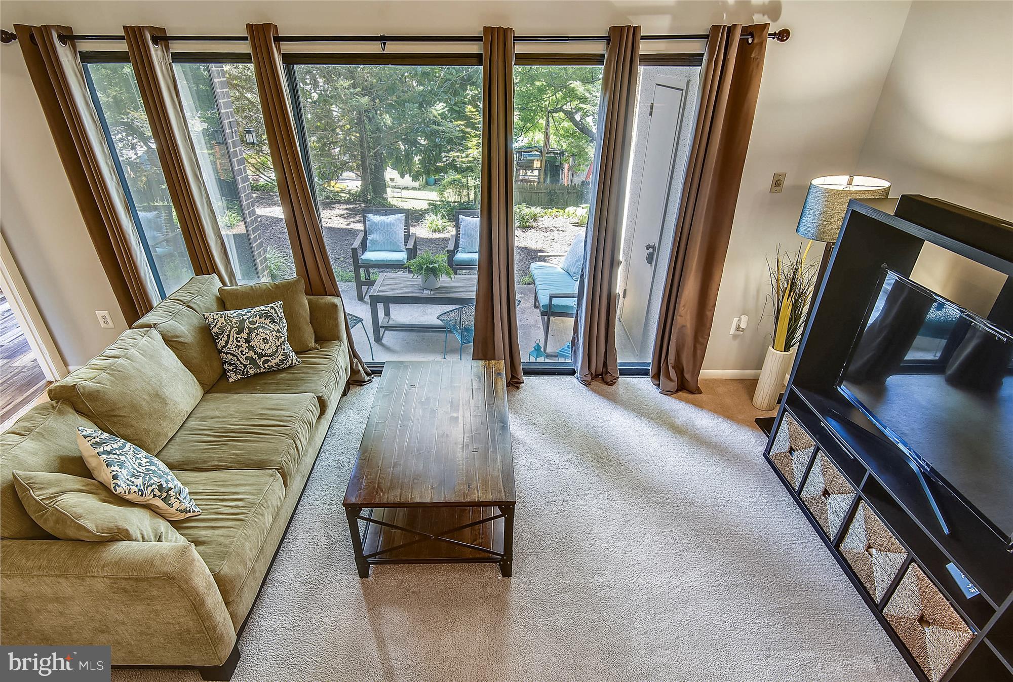 124 Roberts Lane Unit: 100
