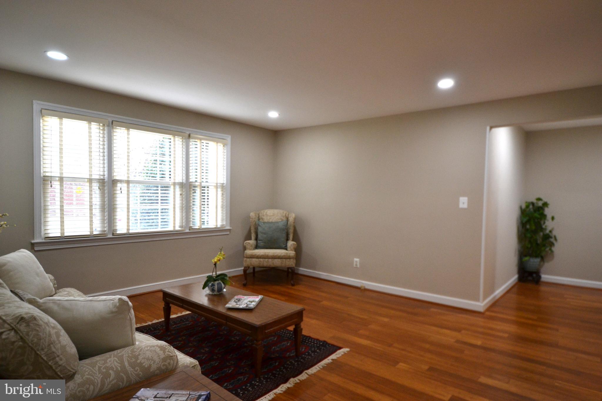 734 S Fayette St #12