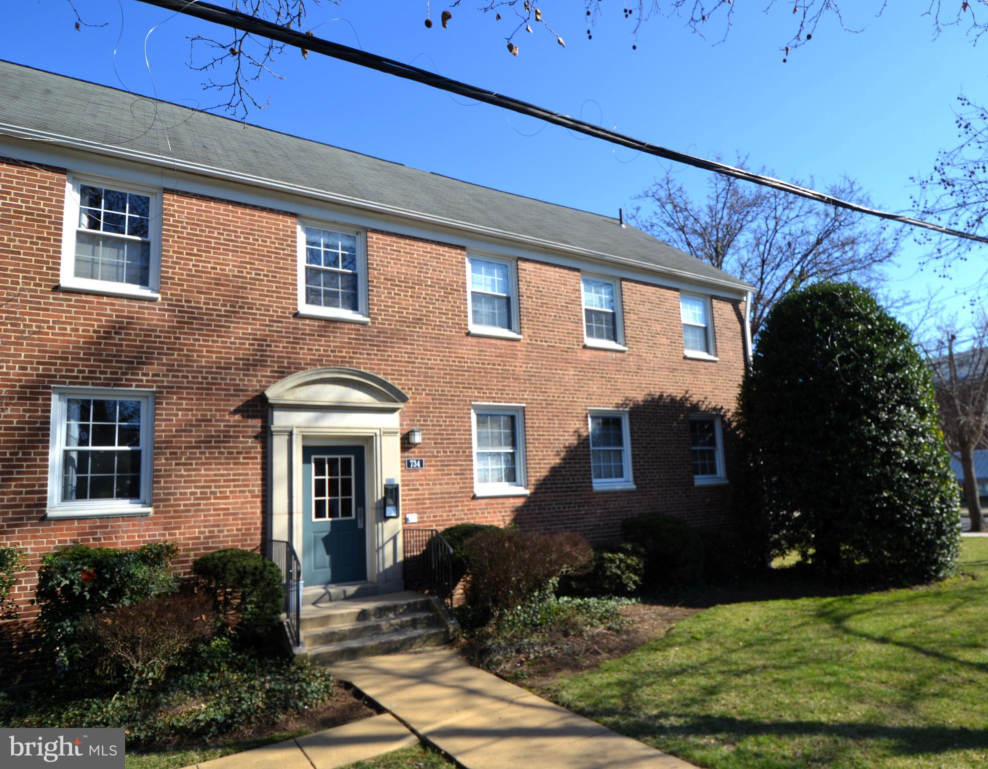 734 S Fayette St #12