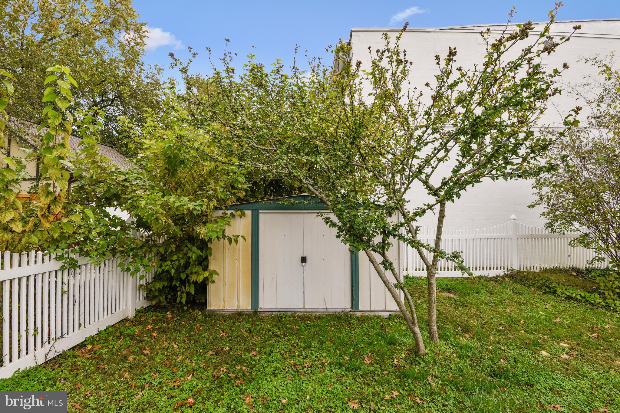 214 E MONROE AVE