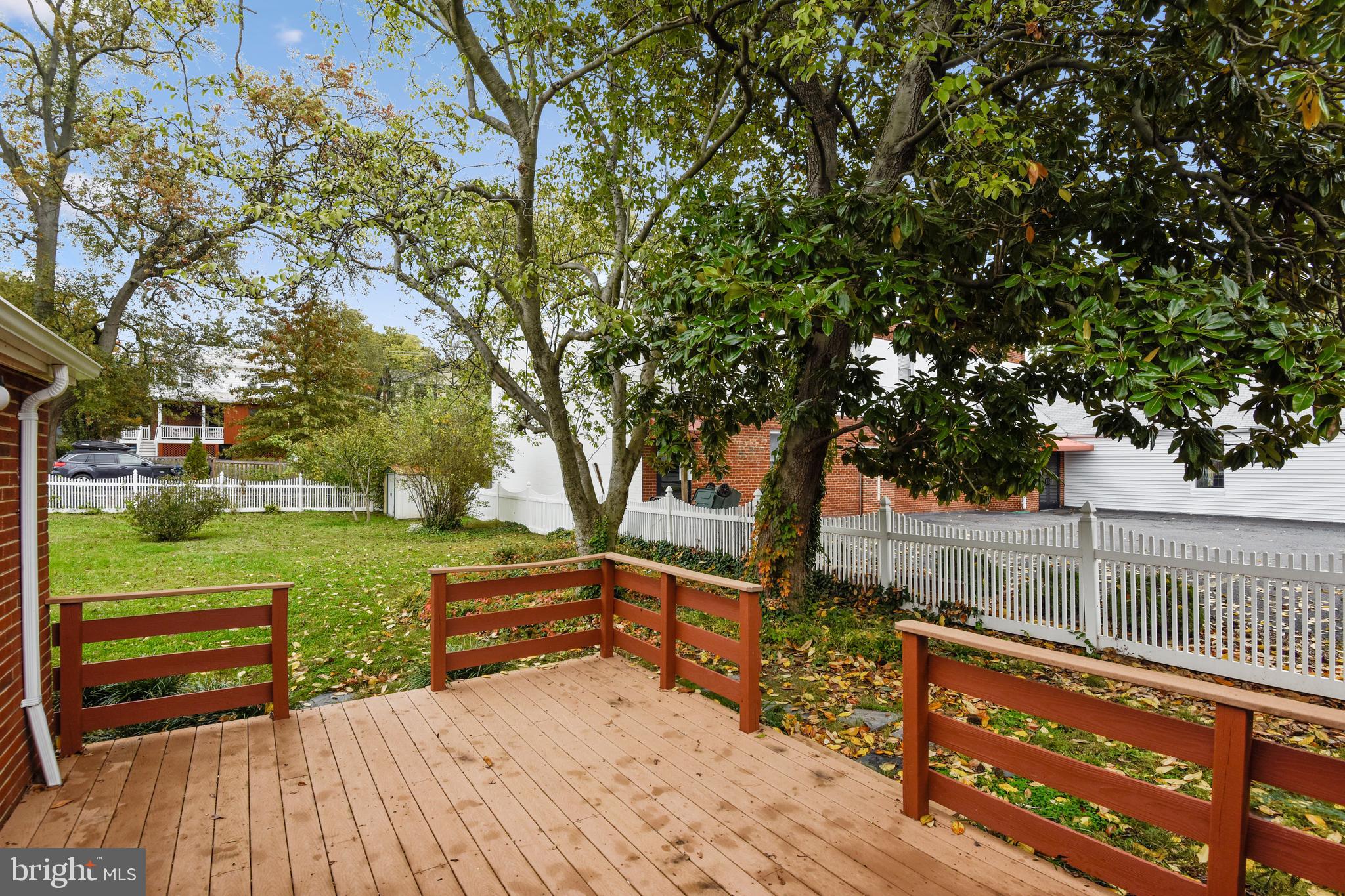 214 E MONROE AVE
