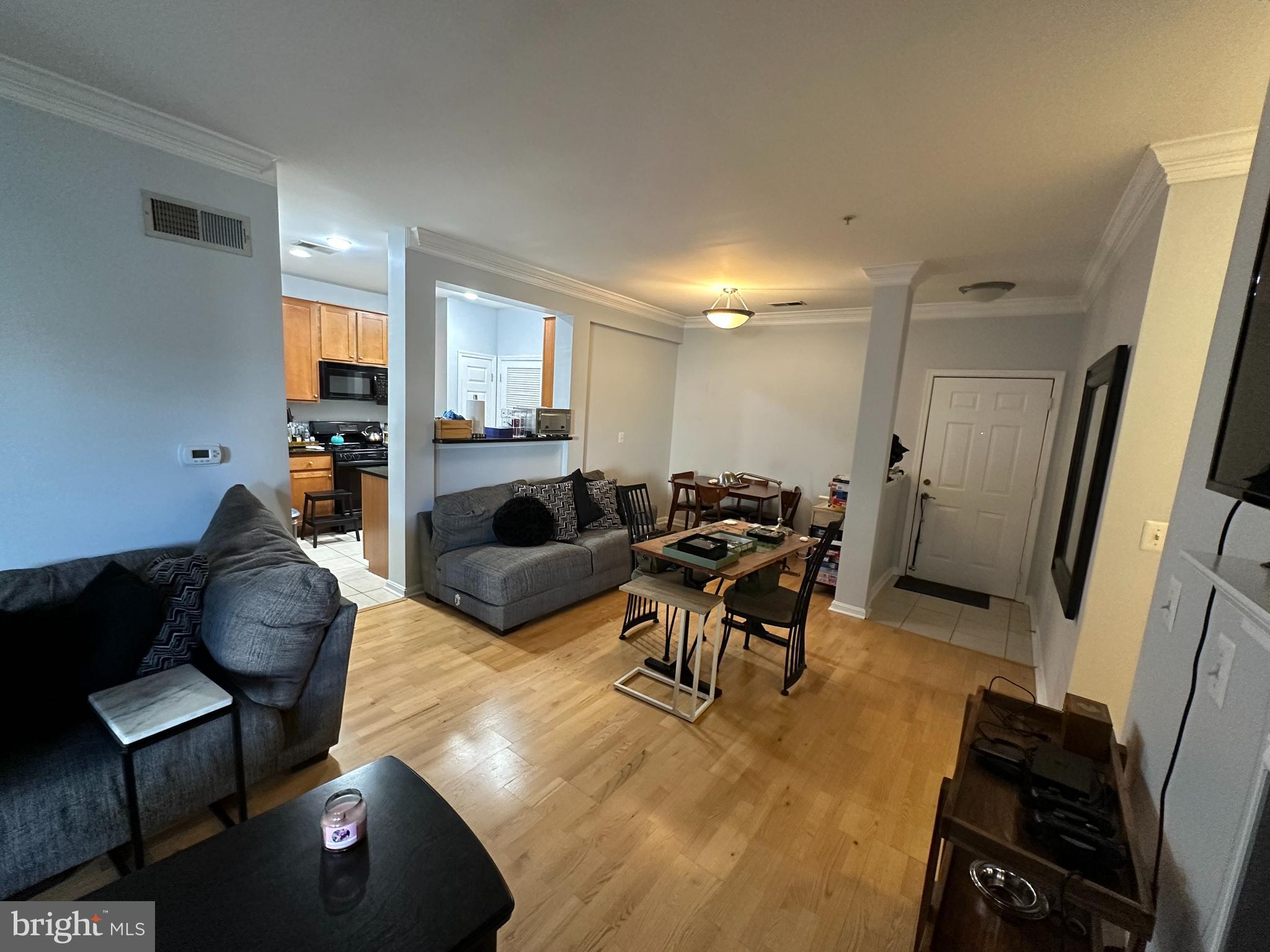4854 EISENHOWER AVE #445