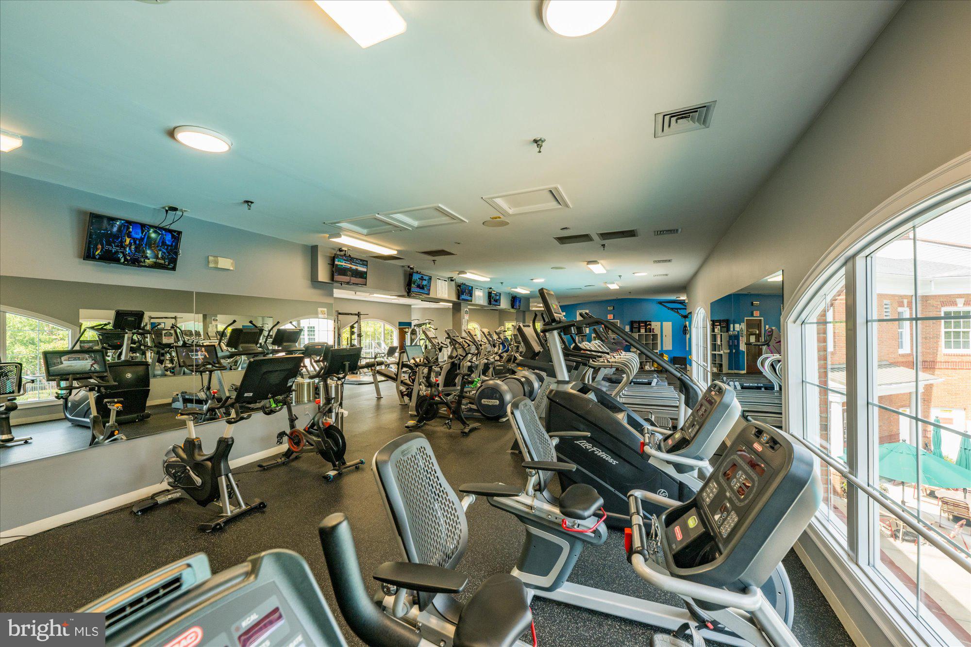 400 Cameron Station Blvd #305