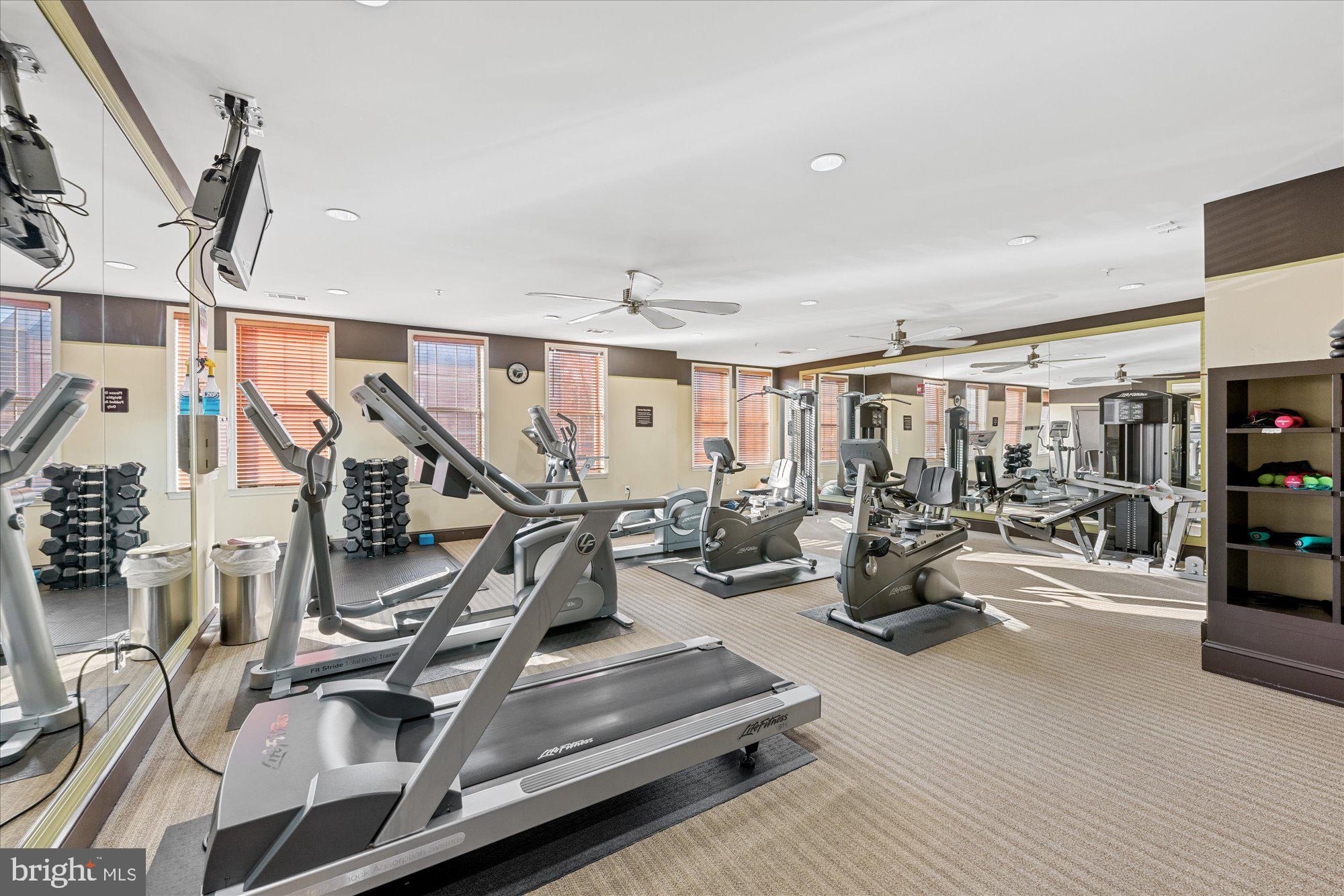 400 Cameron Station Blvd #305