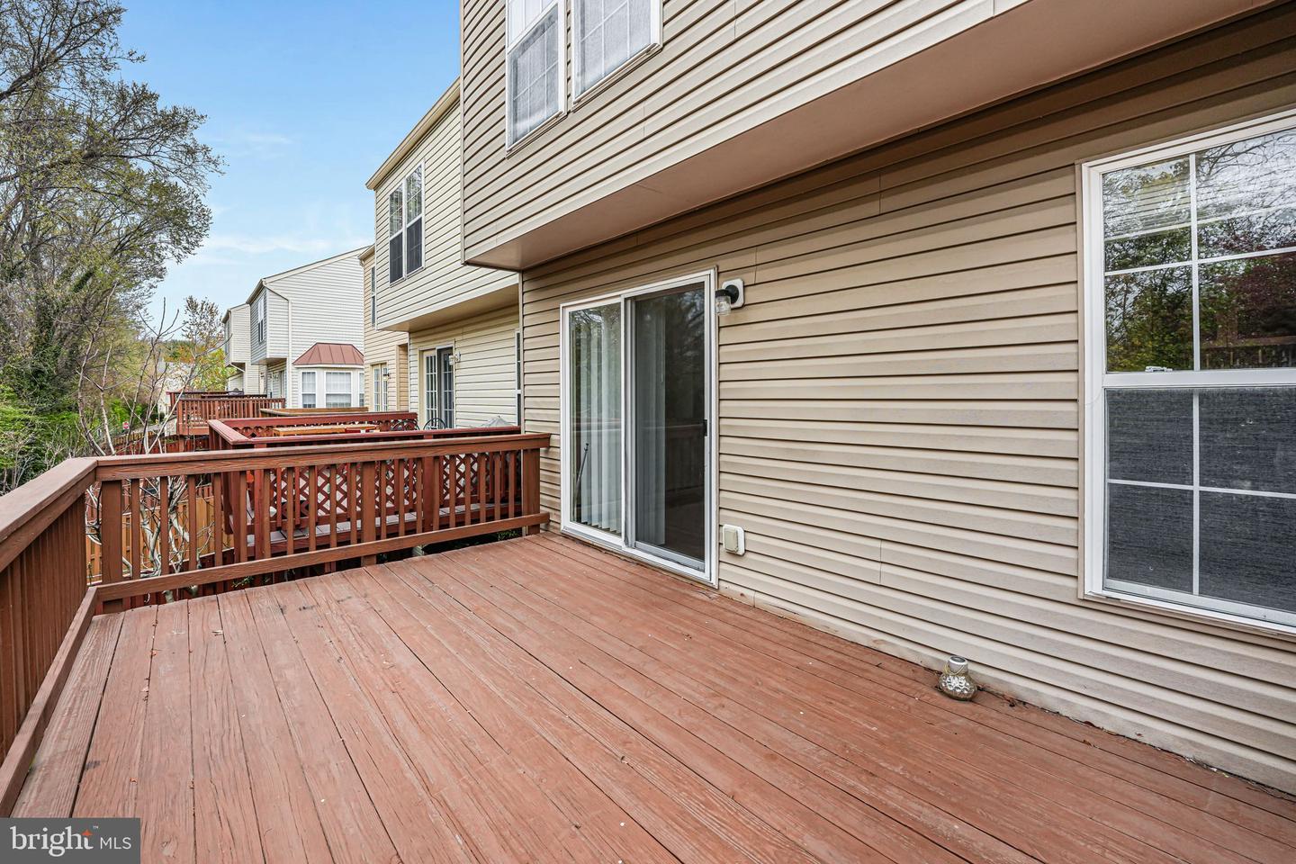 118 Ingle Pl