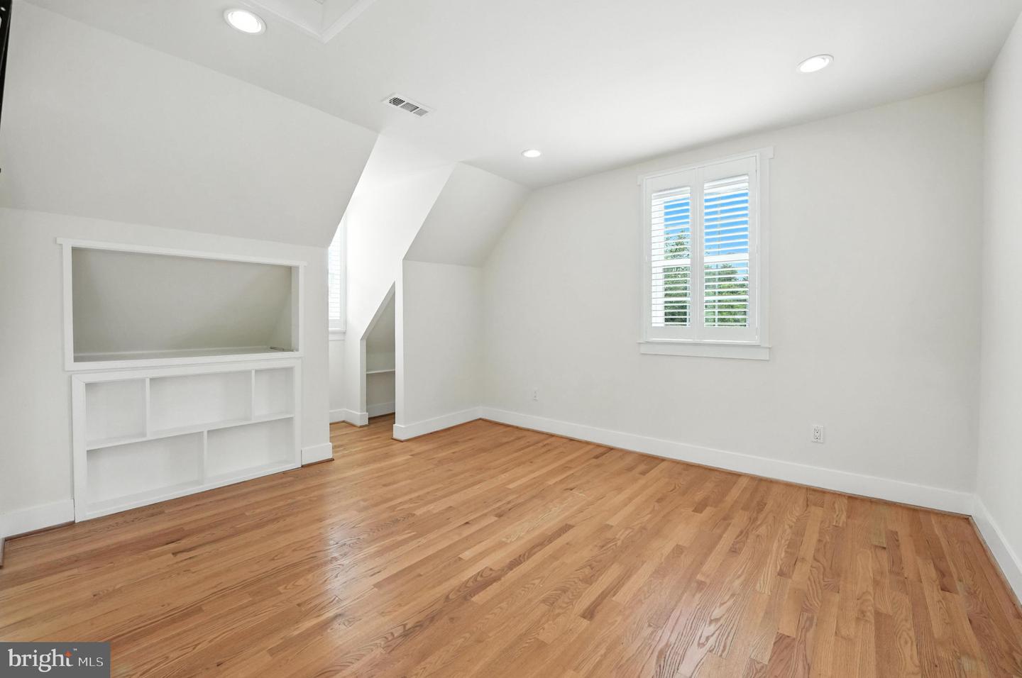 809 Franklin St