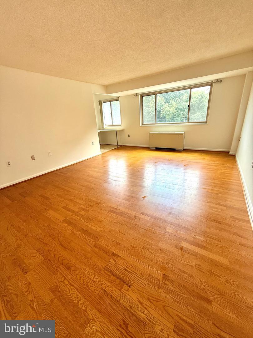 2500 N van Dorn St #318