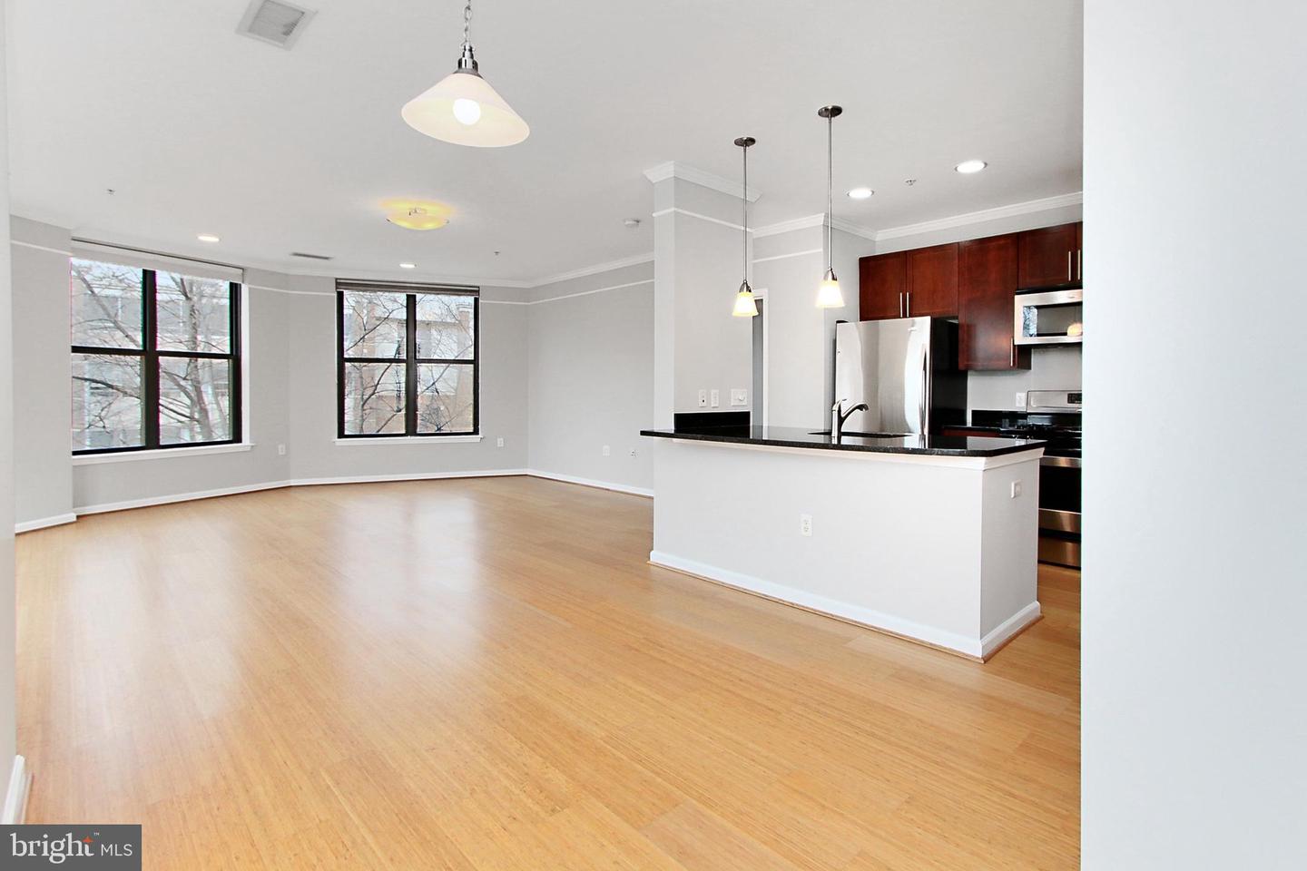 444 W Broad St #229