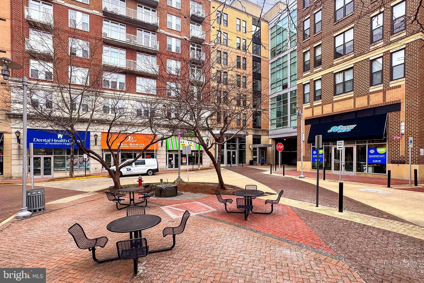 444 W Broad St #229