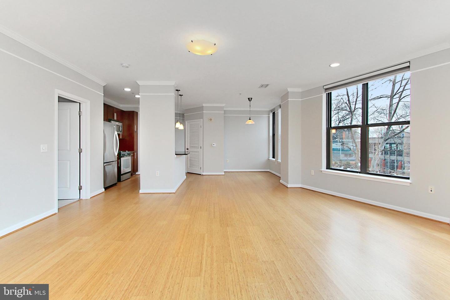 444 W Broad St #229