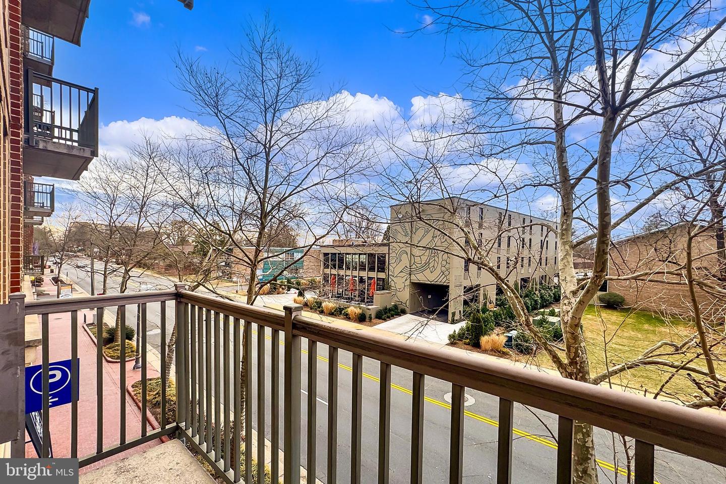 444 W Broad St #229