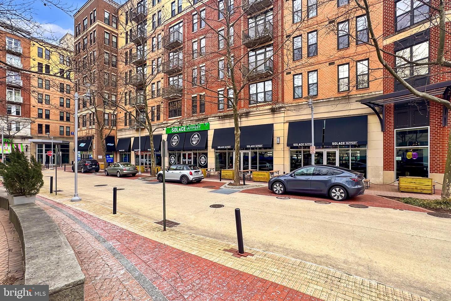 444 W Broad St #229