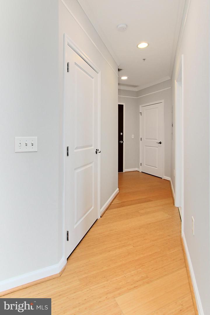 444 W Broad St #229