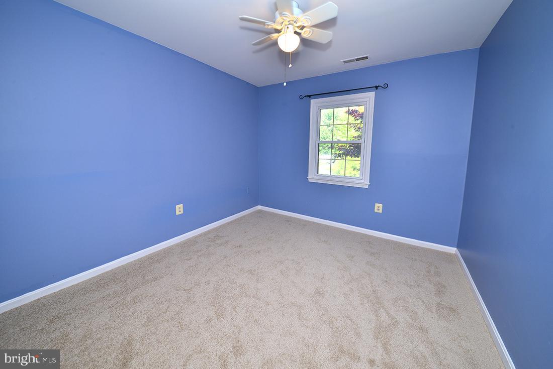 2803 FLAGMAKER DR