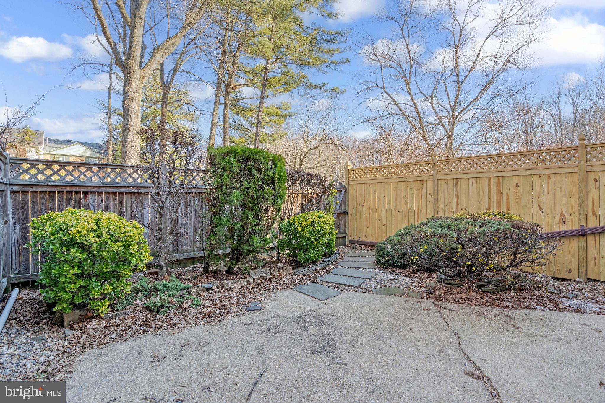 3257 Cambridge Ct