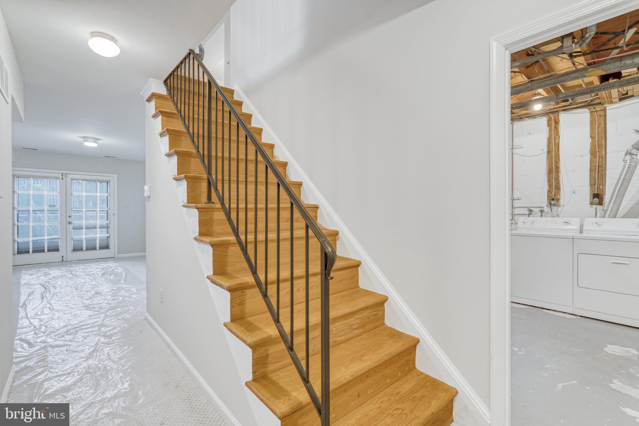 3257 Cambridge Ct