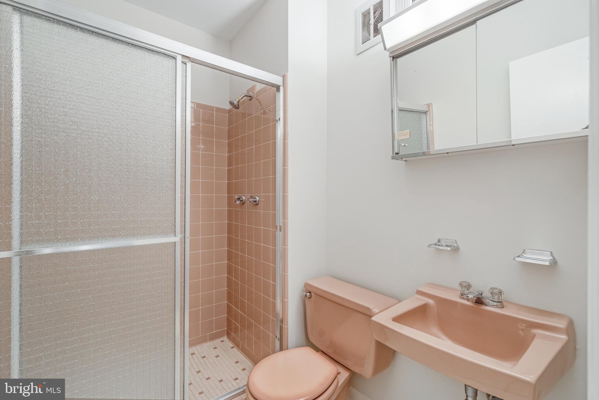 3257 Cambridge Ct