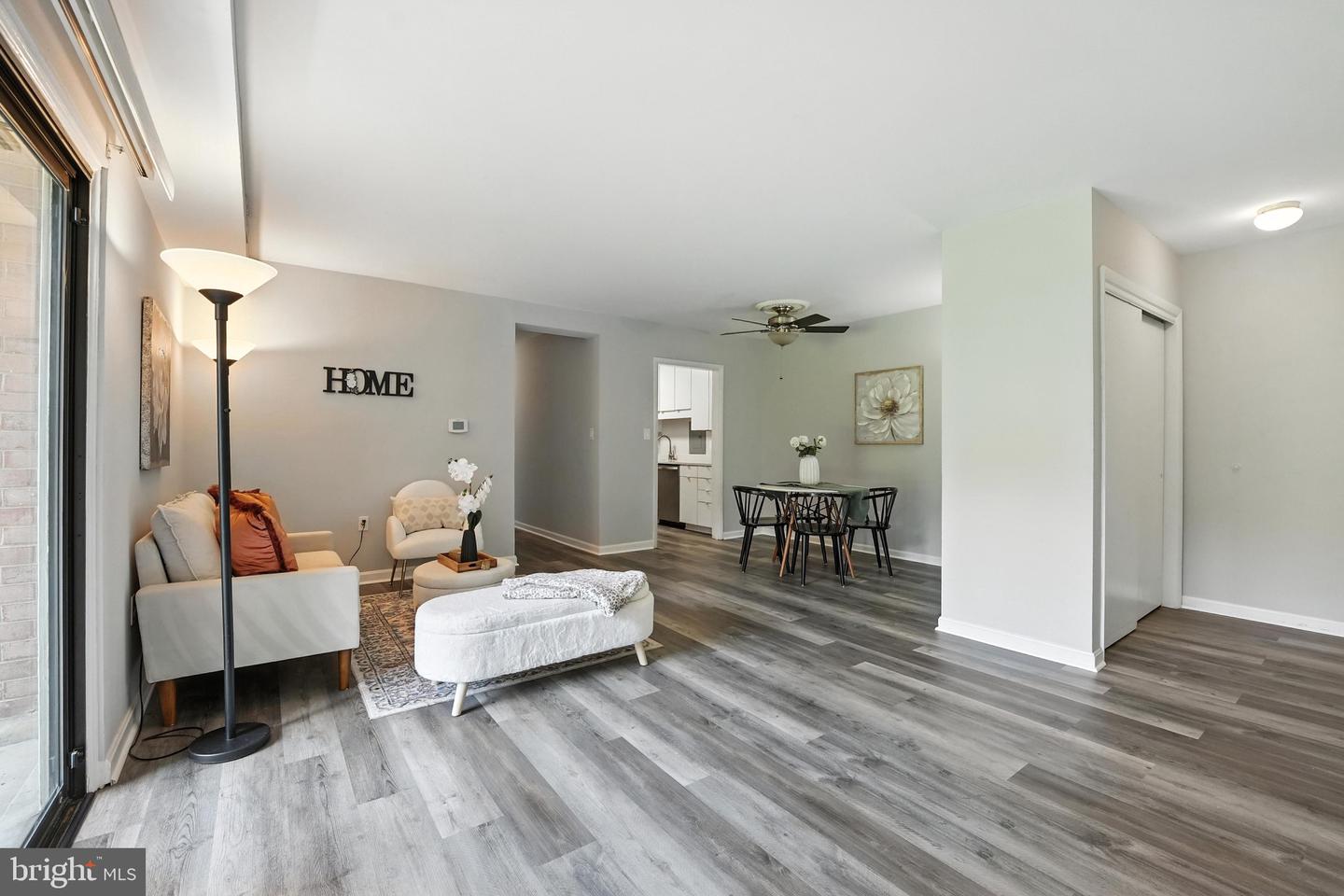 10723 W West Dr #103