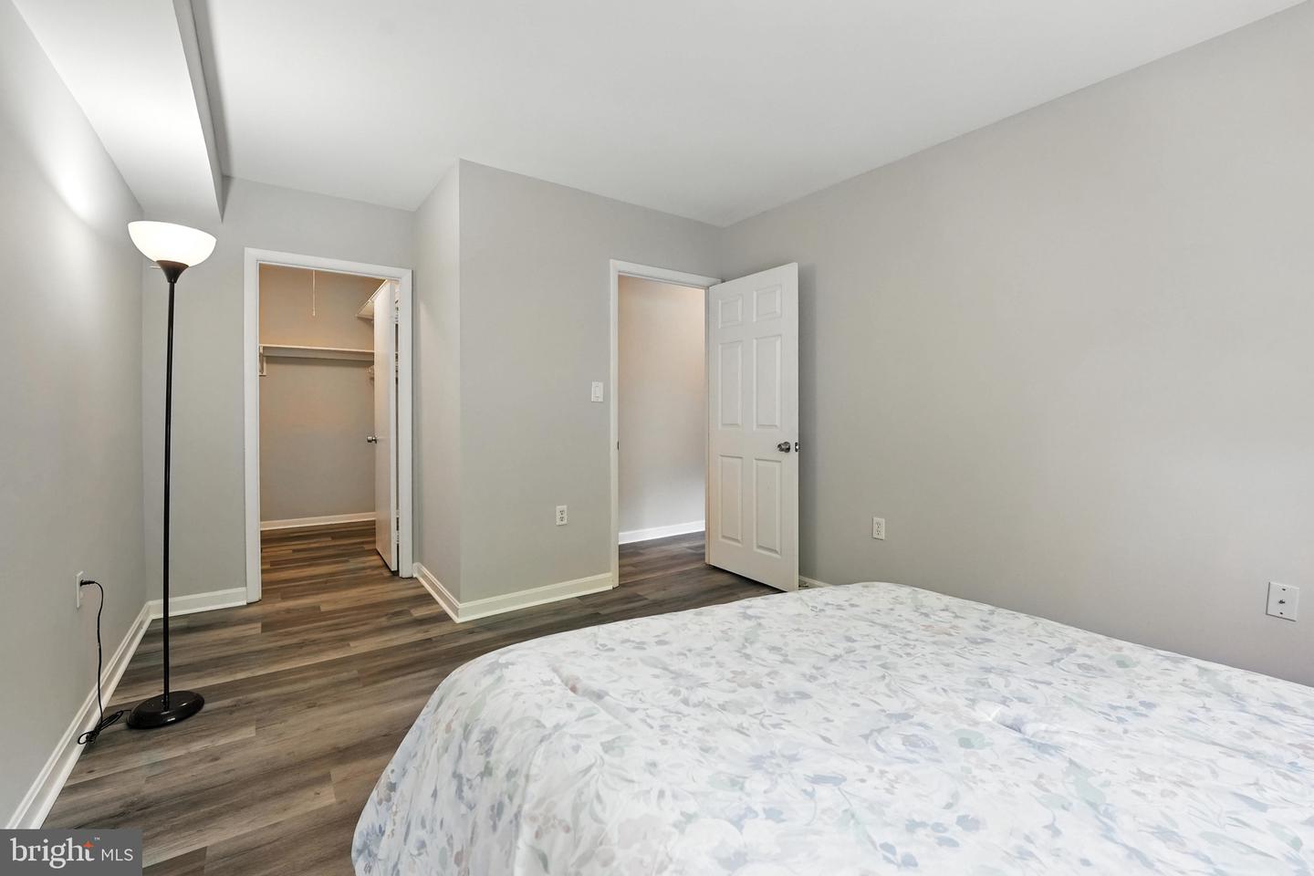 10723 W West Dr #103