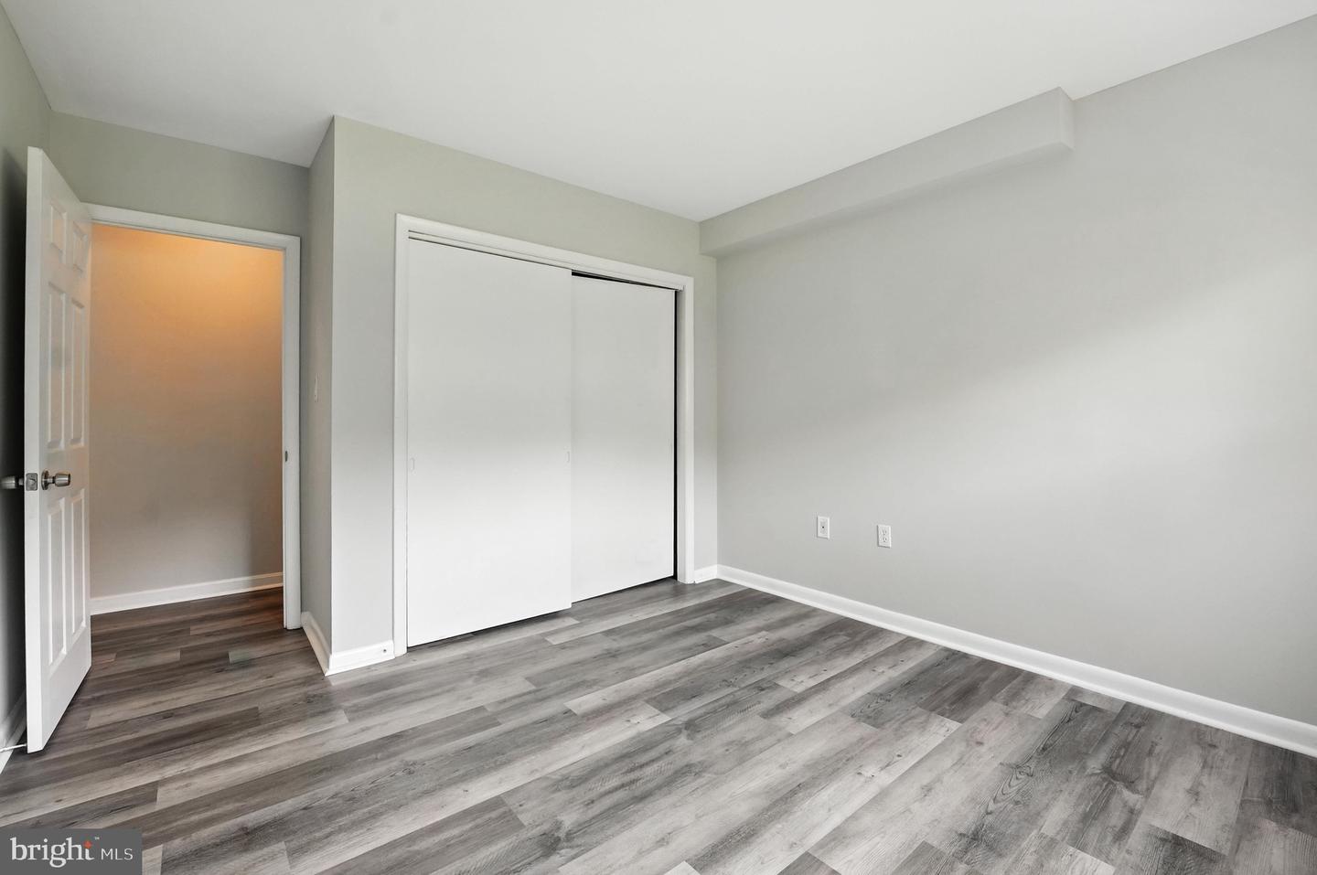 10723 W West Dr #103