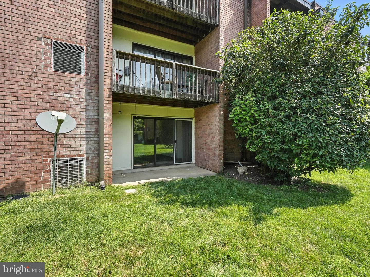 10723 W West Dr #103