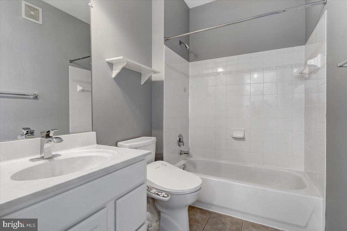 11575 Cavalier Landing COURT Unit: 202