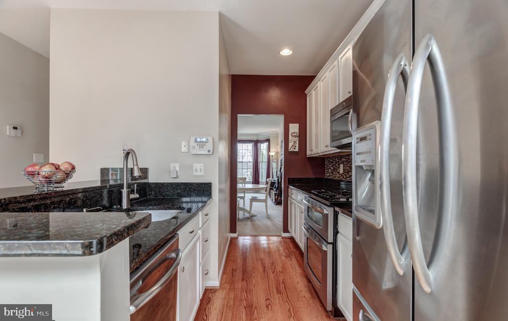 5957 Earlston COURT