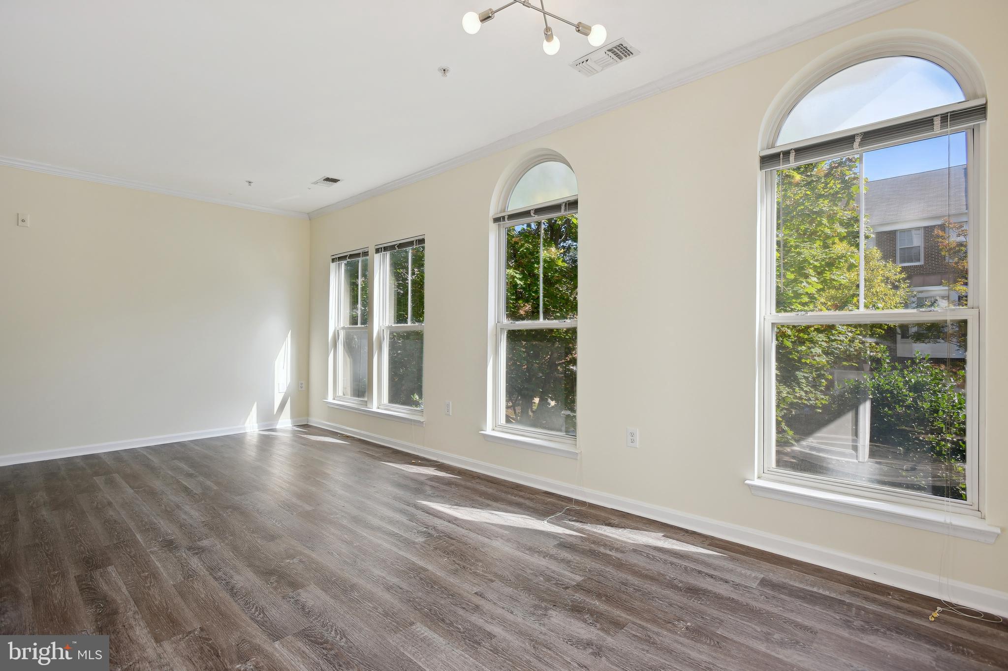 2921 Deer Hollow WAY Unit: 110