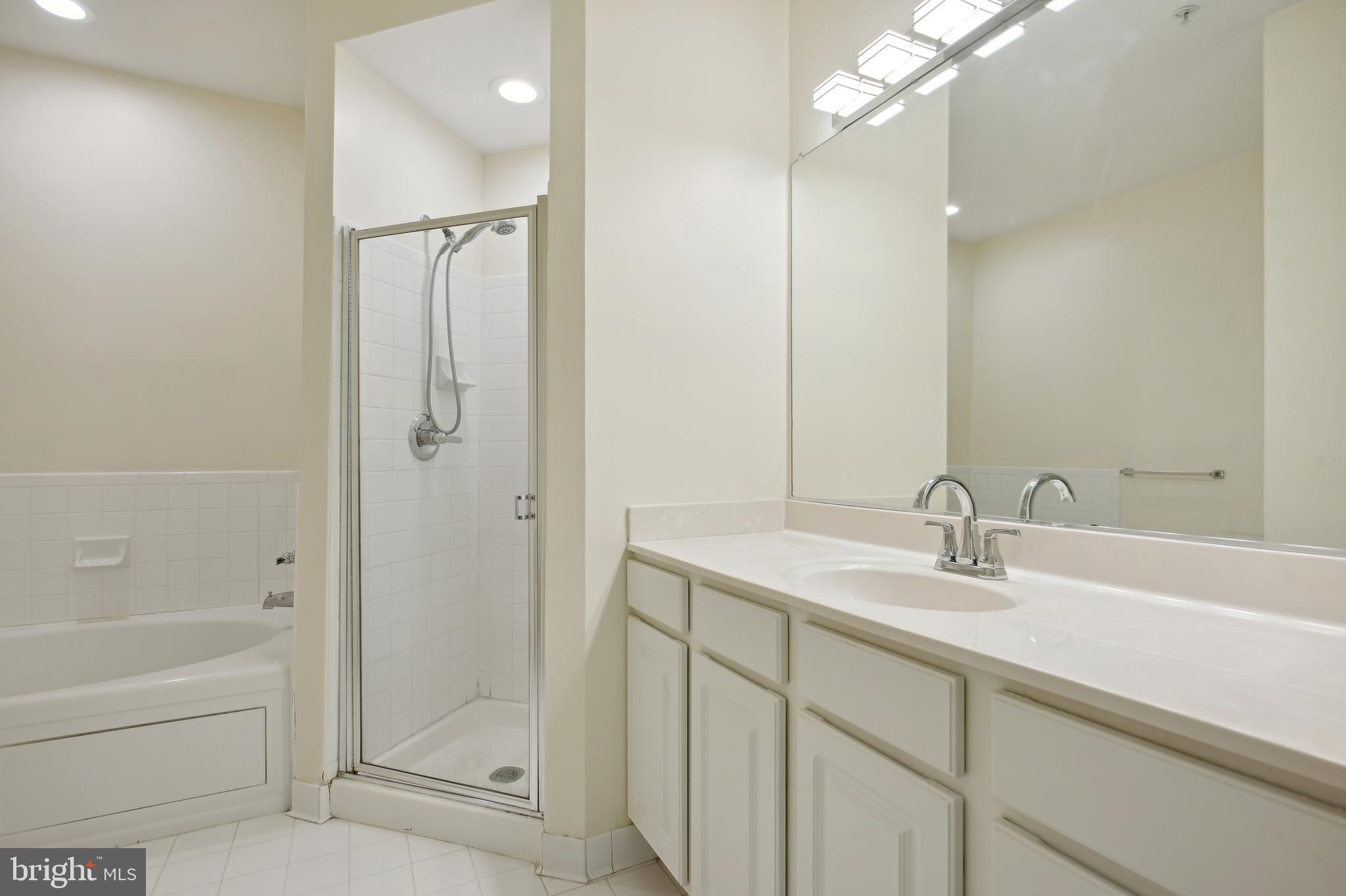 2921 Deer Hollow WAY Unit: 110
