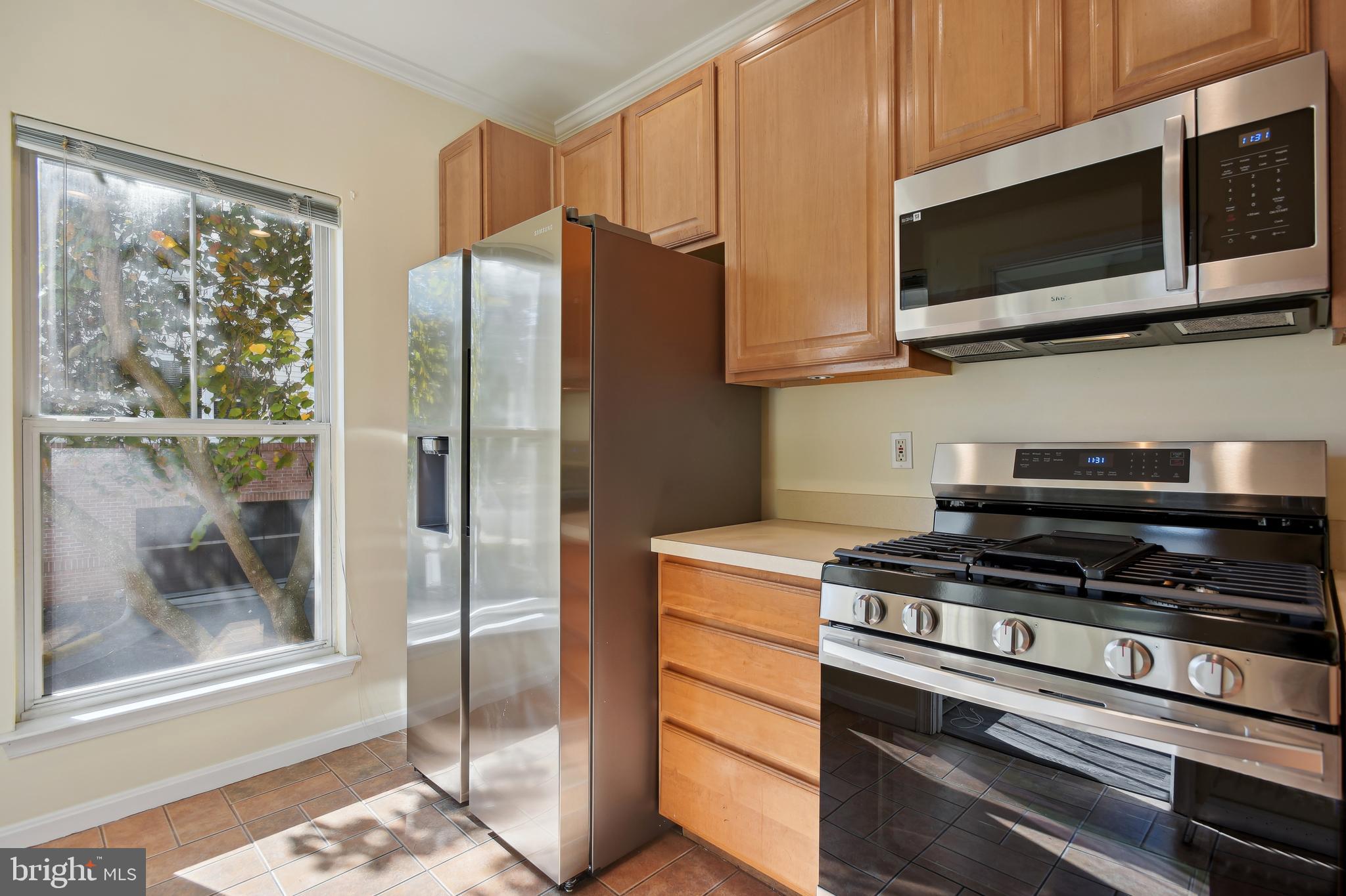 2921 Deer Hollow WAY Unit: 110