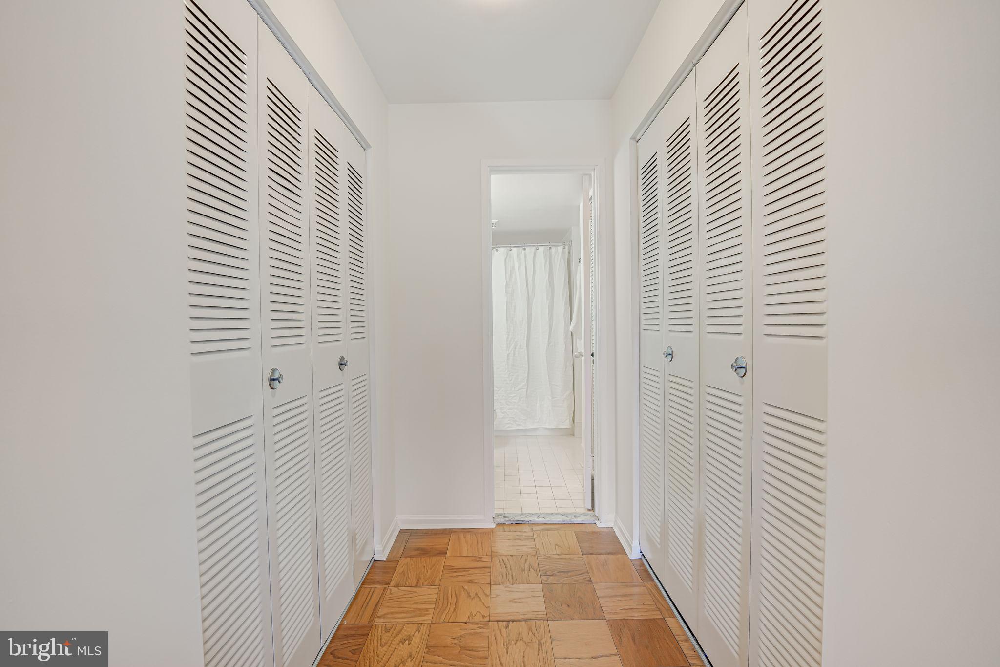 7800 Dassett COURT Unit: 104
