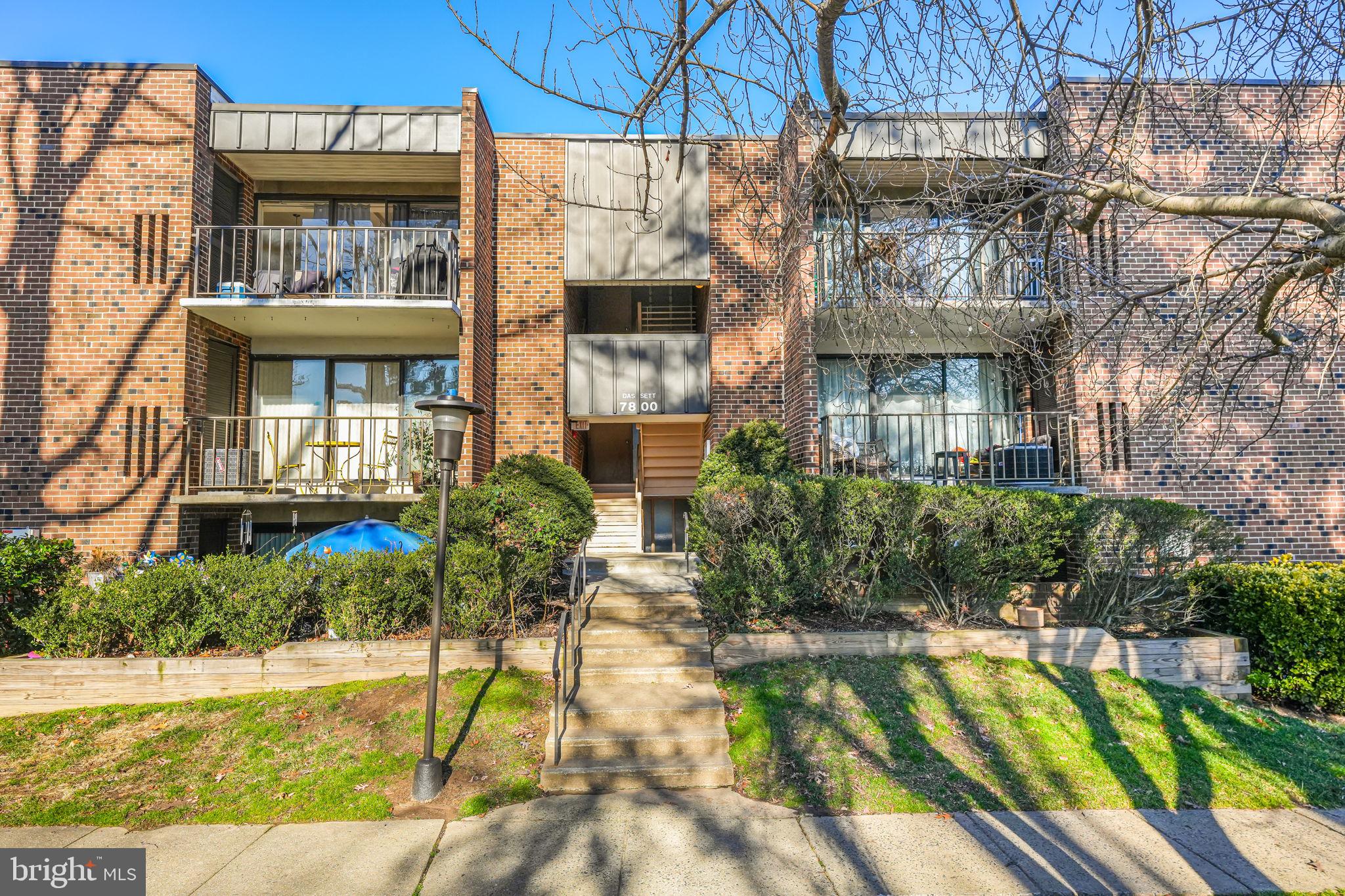7800 Dassett COURT Unit: 104