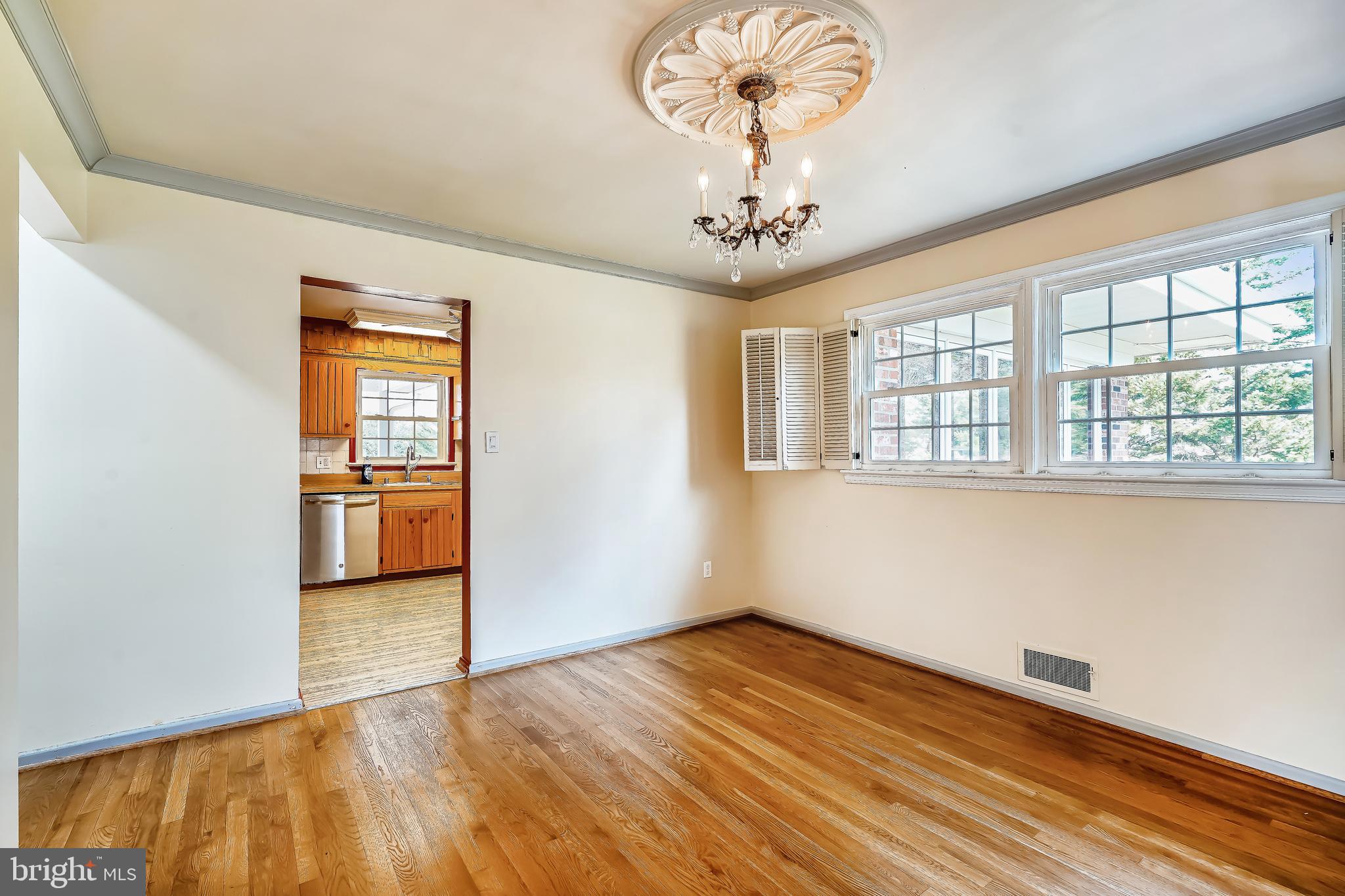 1110 Anesbury Ct