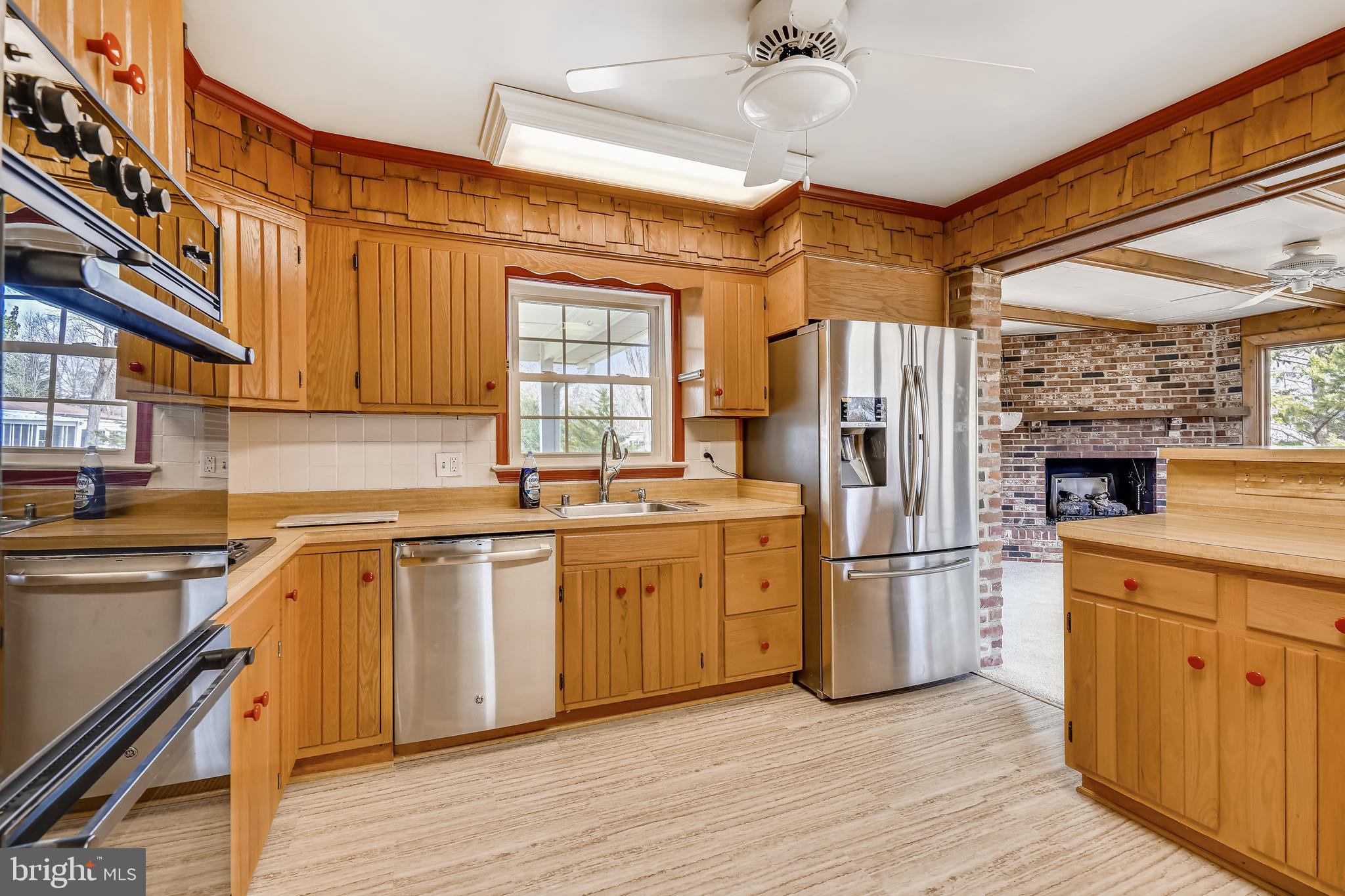 1110 Anesbury Ct