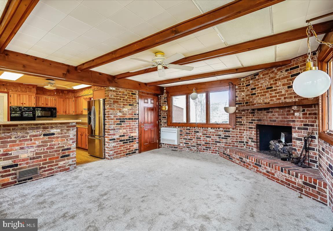 1110 Anesbury Ct