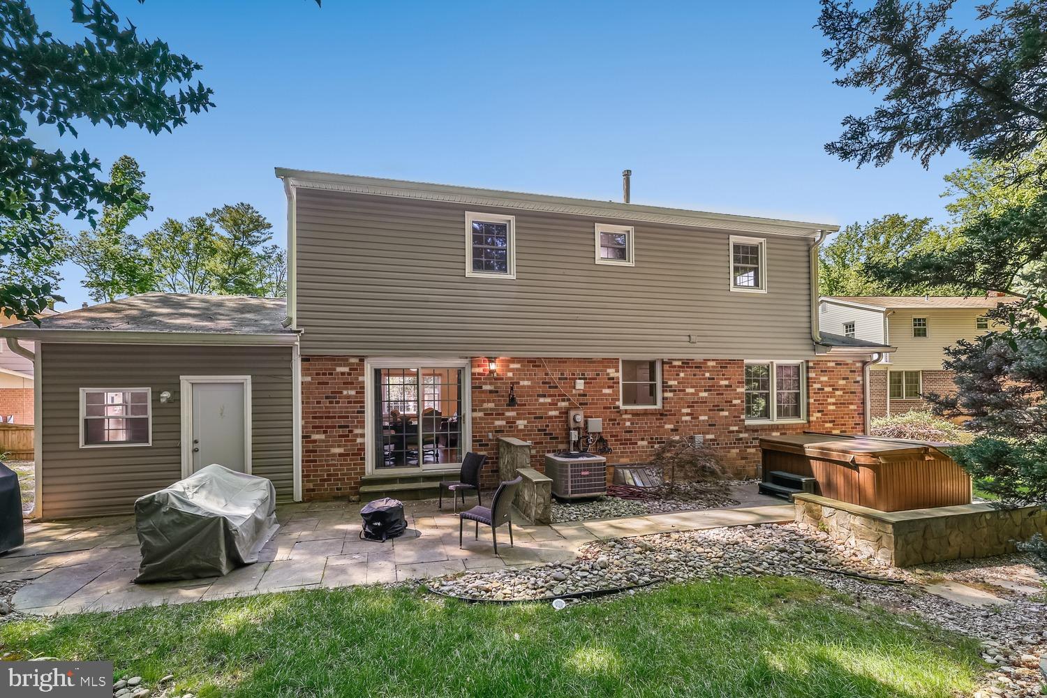 6803 Jackie Deneese Ct
