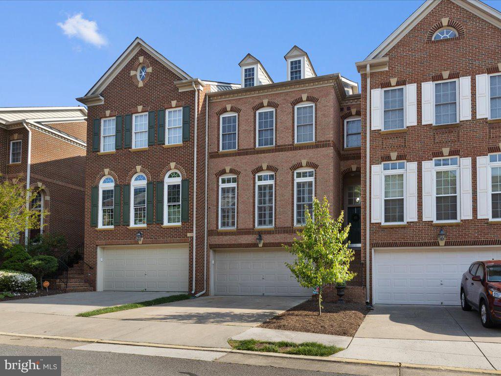 7125 Point Replete Cir