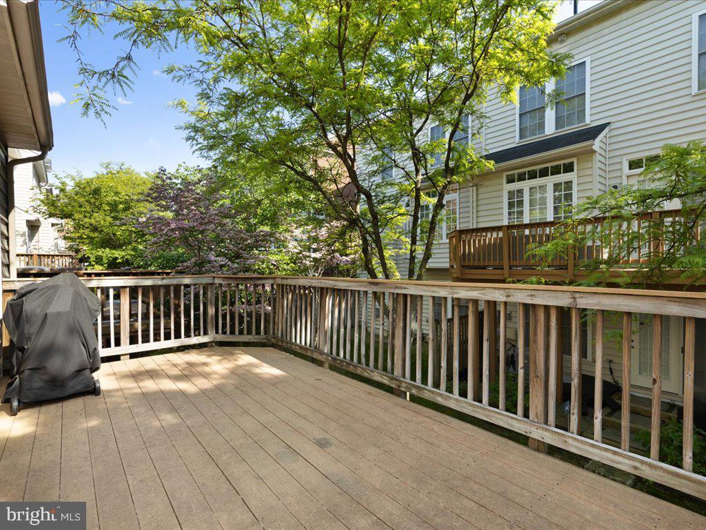 7125 Point Replete Cir