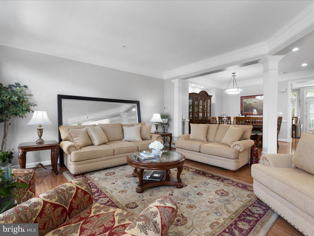 7125 Point Replete Cir