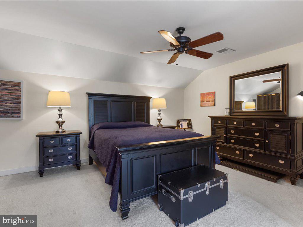 7125 Point Replete Cir