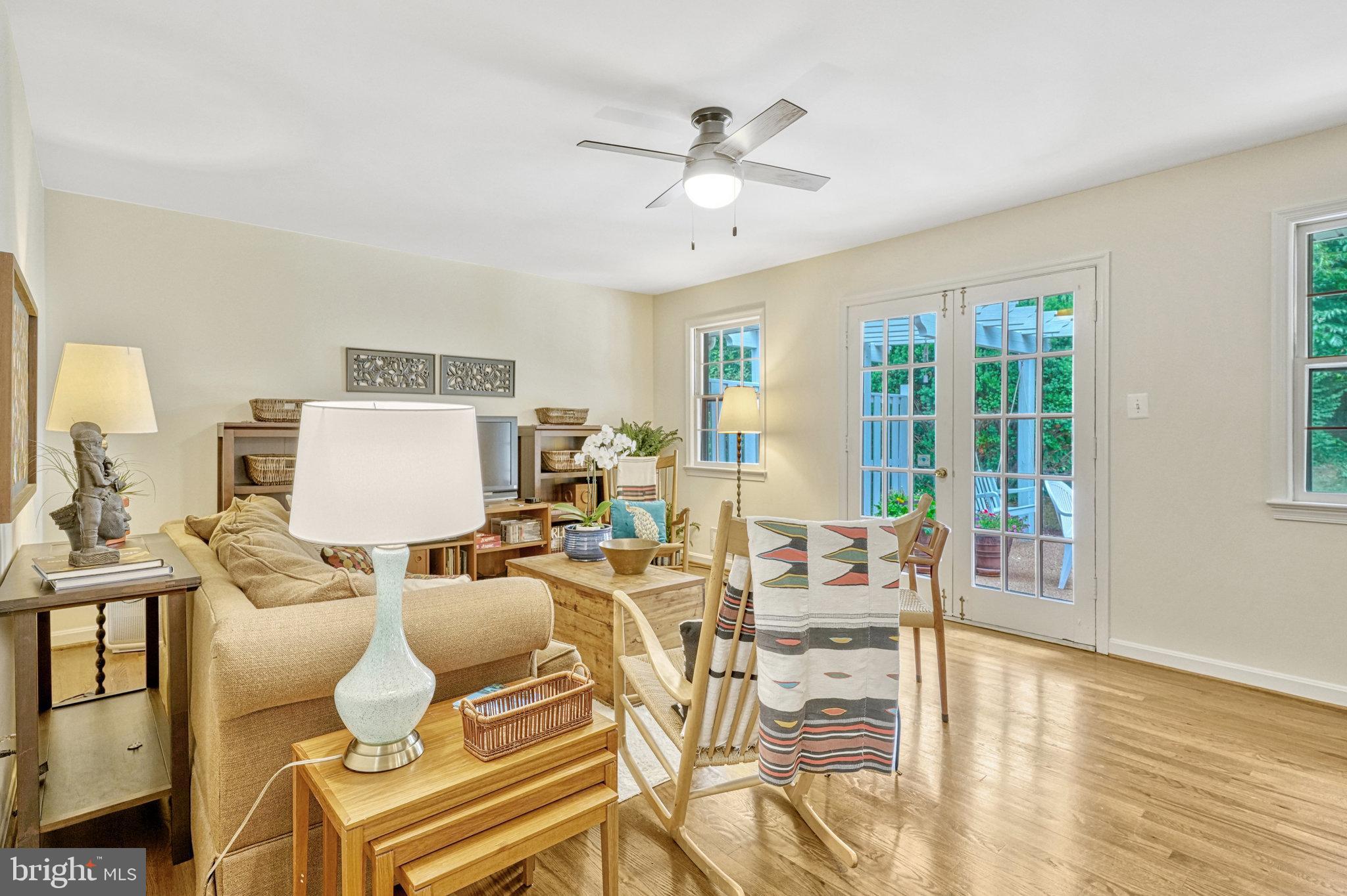 4121 Sleepy Hollow Rd
