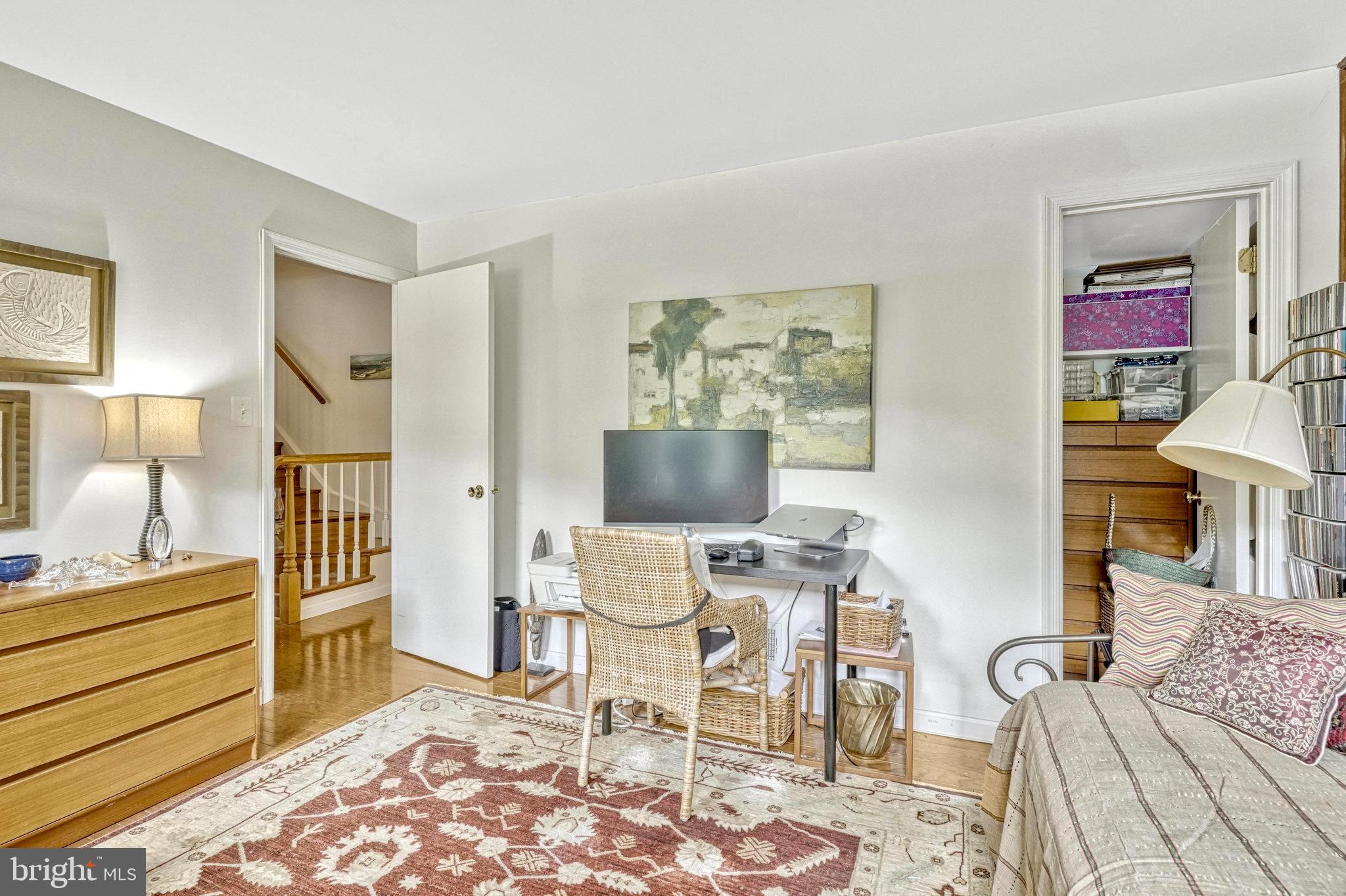 4121 Sleepy Hollow Rd