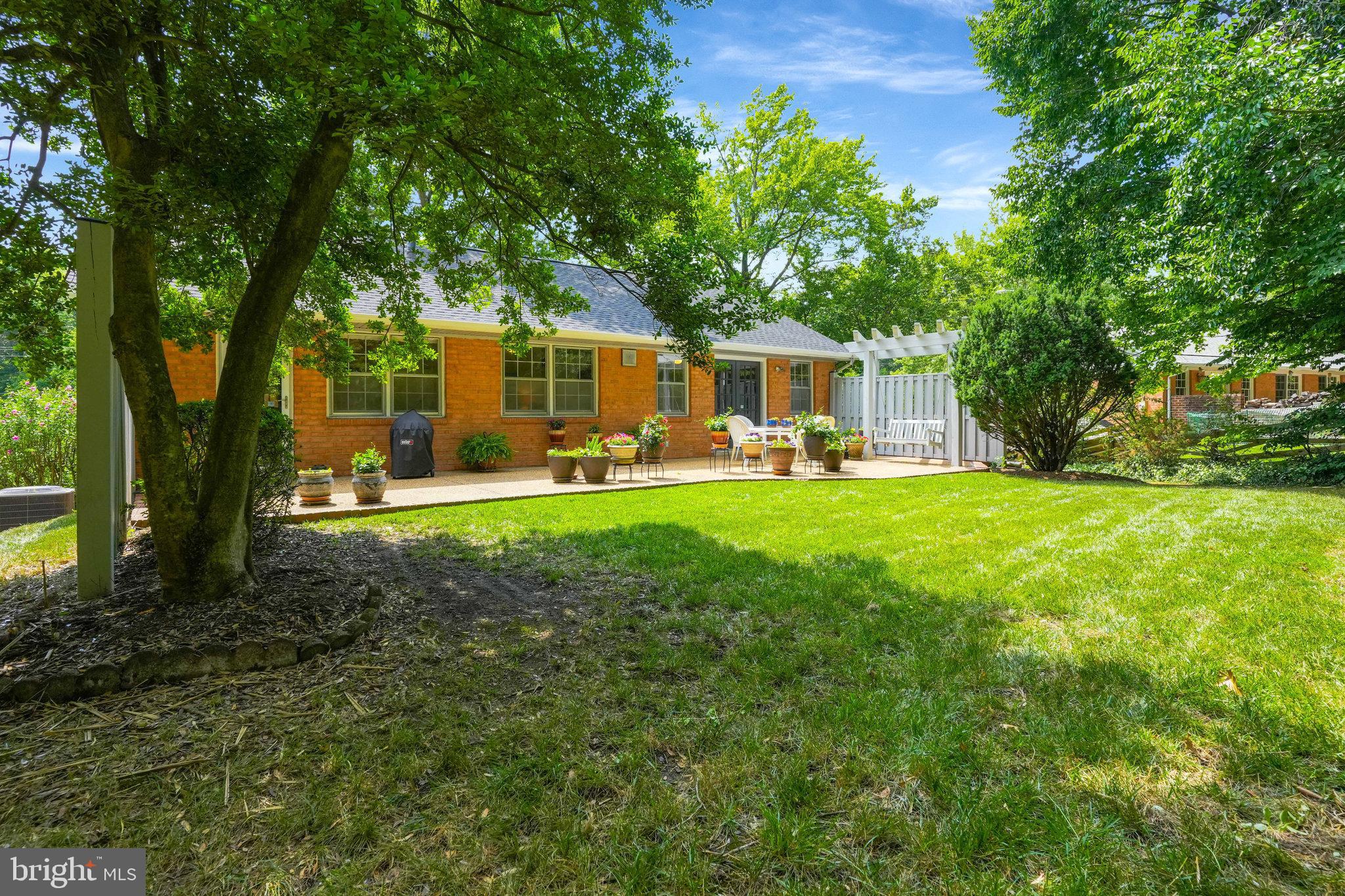 4121 Sleepy Hollow Rd