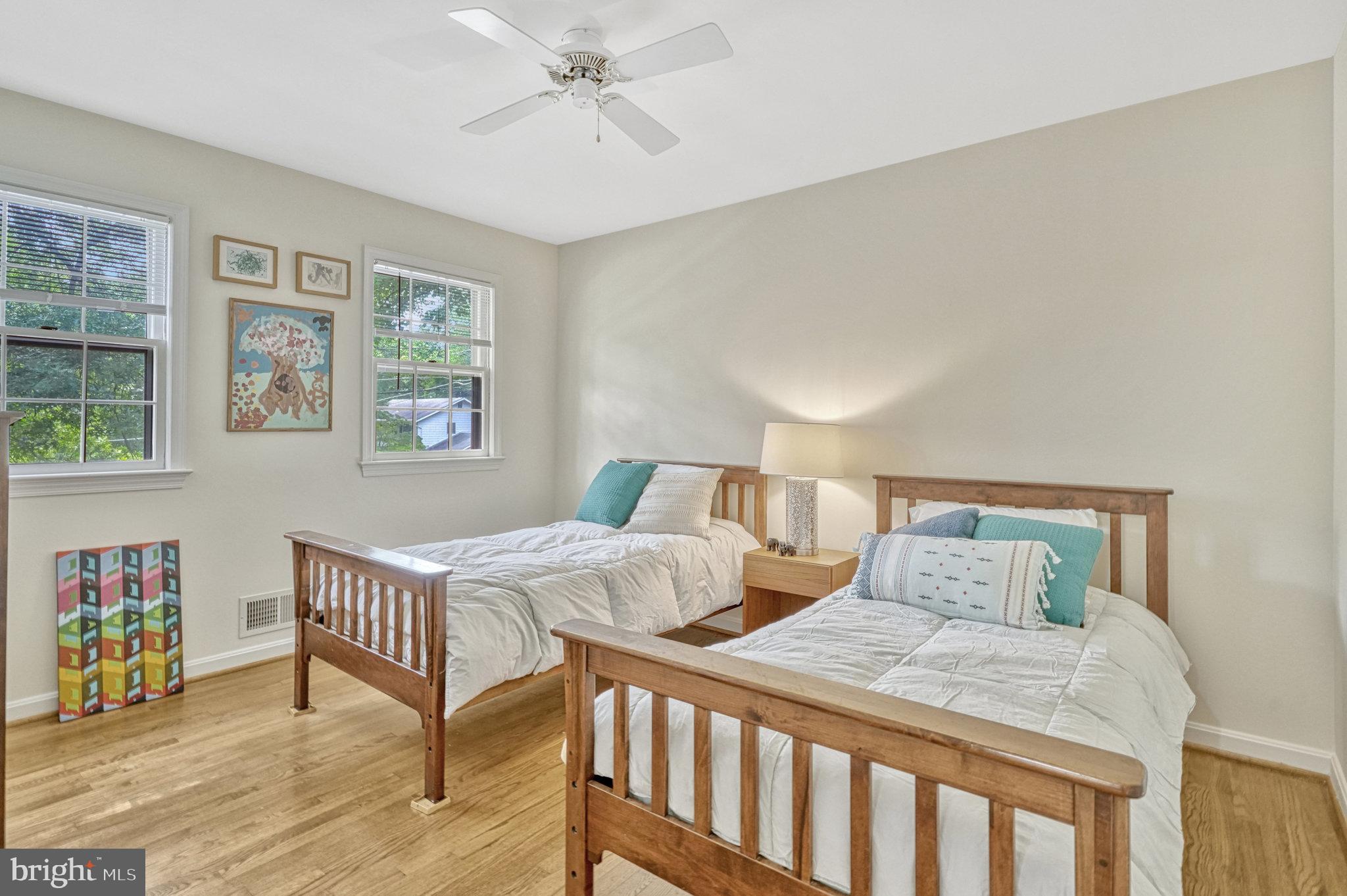 4121 Sleepy Hollow Rd