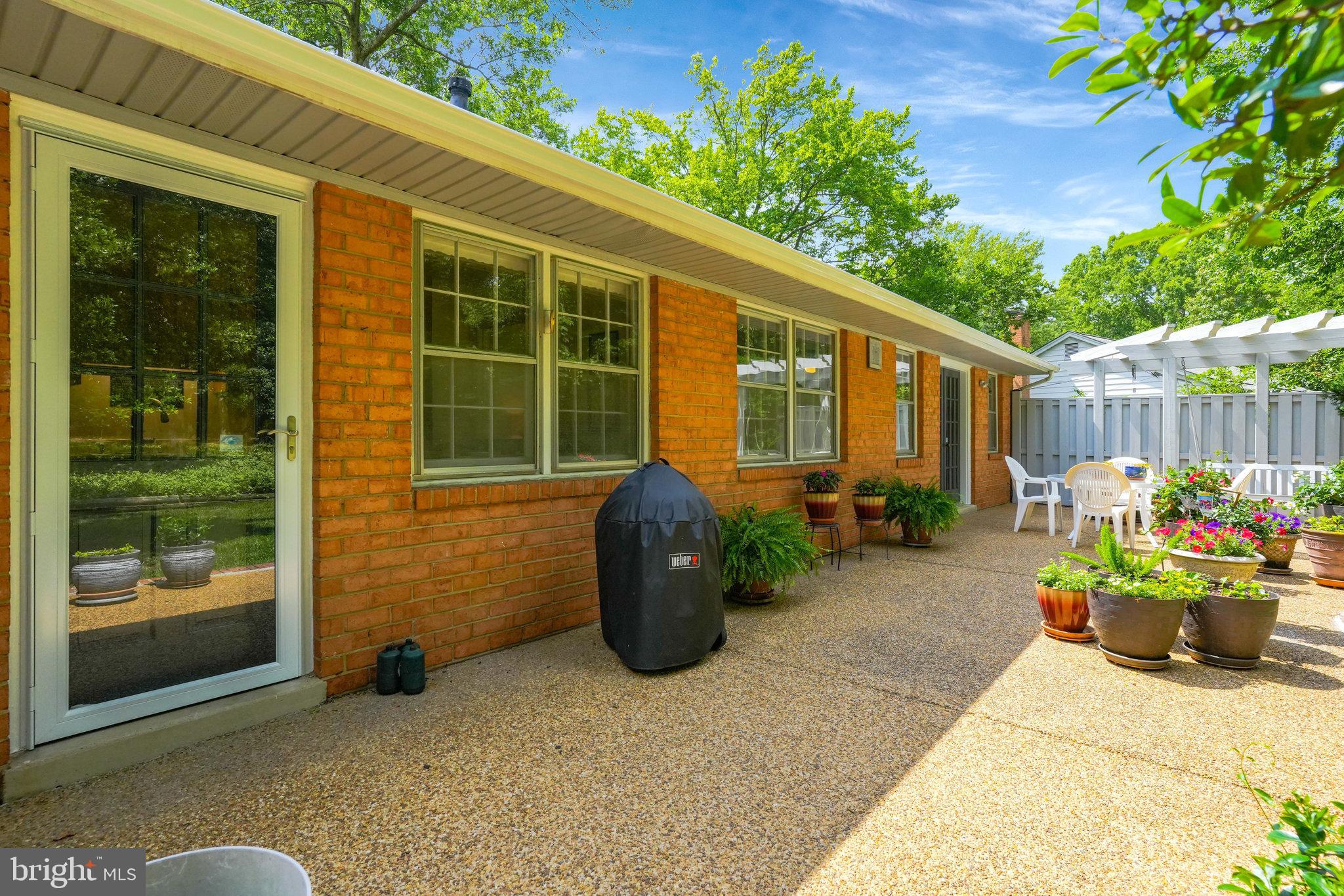 4121 Sleepy Hollow Rd