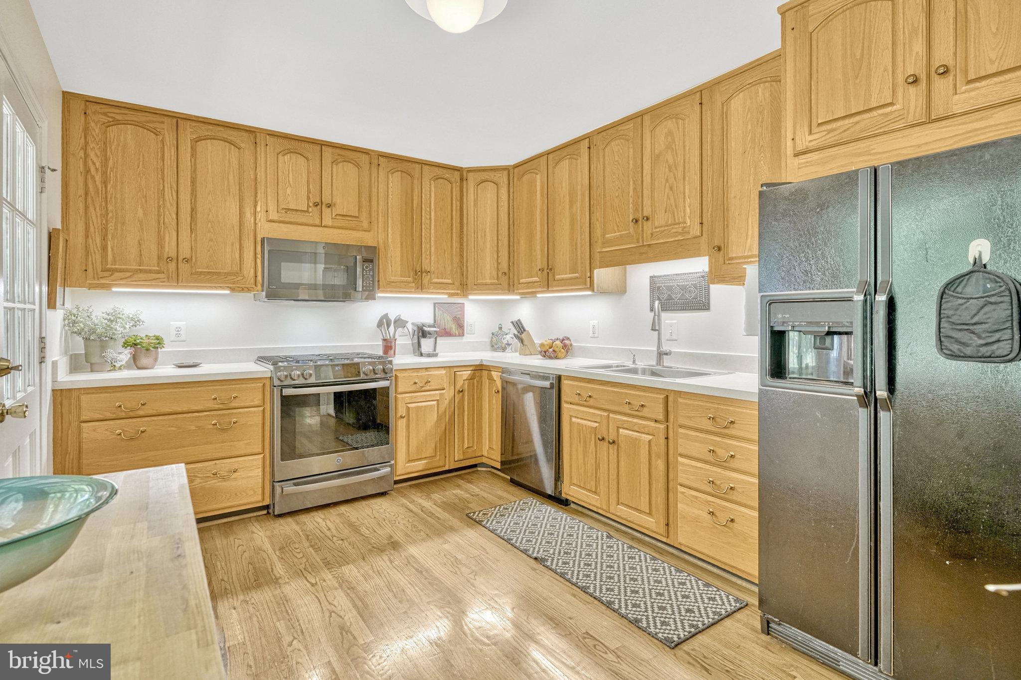 4121 Sleepy Hollow Rd