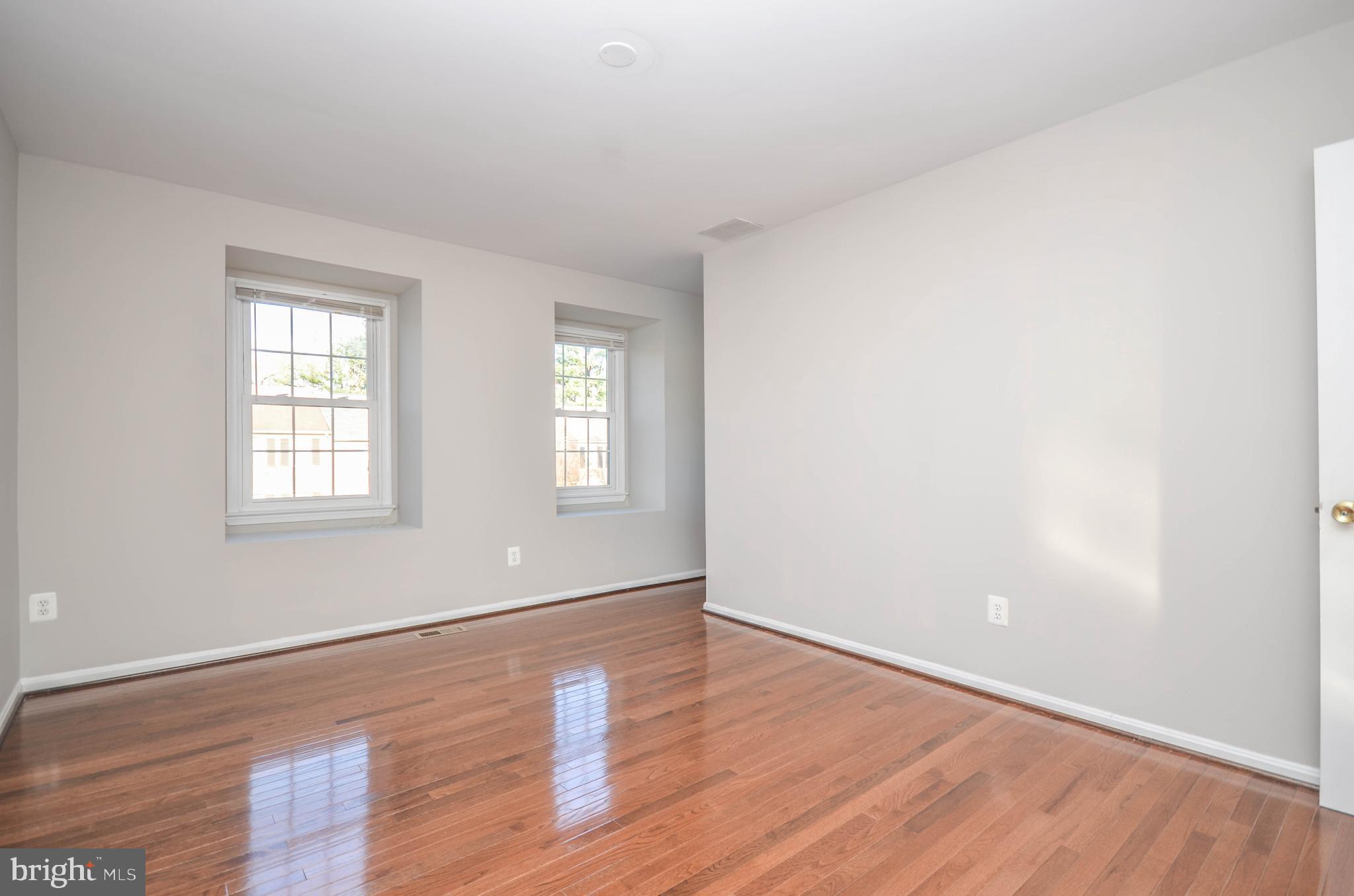 4442 Chase Park Ct